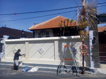 Yongky Dhanunalendra - Lapak Tukang Cat Tembok Bertekstur