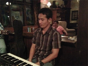 Eki - Lapak Tukang Musik