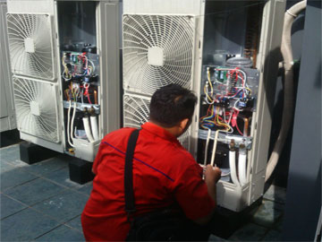 Budi Asmoro - Lapak Tukang AC