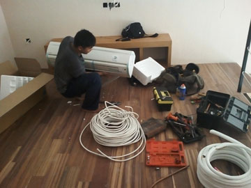 Misbahul Munir - Lapak Tukang AC