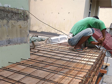 Herru Setiawan, St. - Lapak Tukang Bangunan